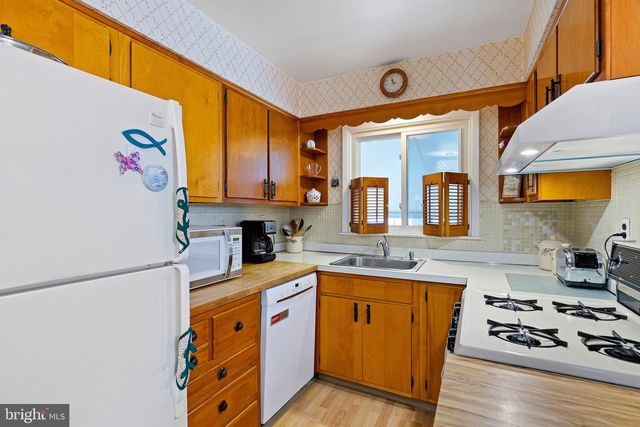 2517 NEWELL DR, Wilmimgton, DE 19808