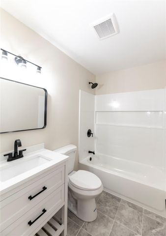 126 N Route 303 2, Congers, NY 10920