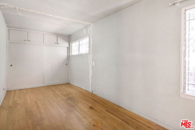 1753 Redcliff Street, Los Angeles, CA 90026