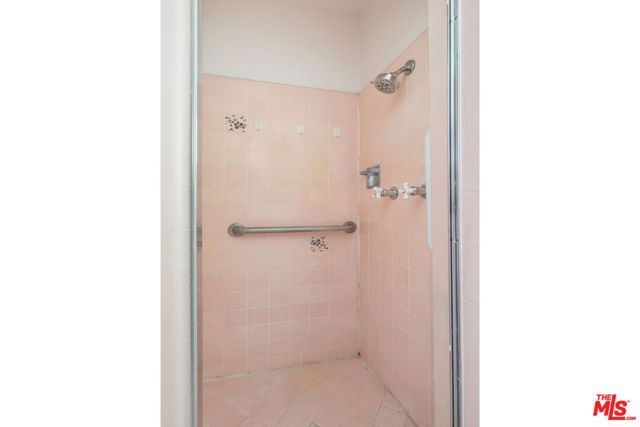 1753 Redcliff Street, Los Angeles, CA 90026