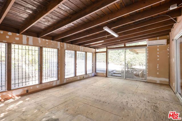 1753 Redcliff Street, Los Angeles, CA 90026