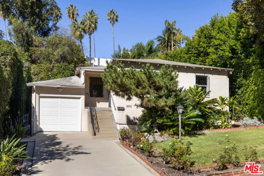 1753 Redcliff Street, Los Angeles, CA 90026