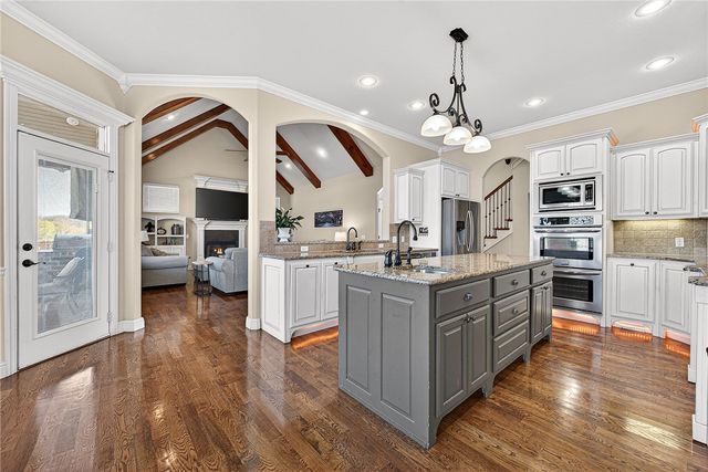 4601 W Willow Ridge Way, Rogers, AR 72758