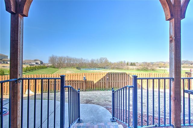 4601 W Willow Ridge Way, Rogers, AR 72758