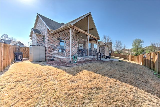 4601 W Willow Ridge Way, Rogers, AR 72758