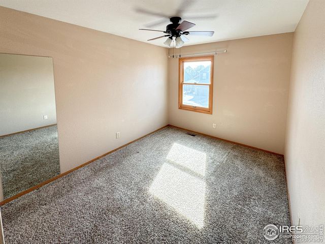 2313 Notting Hill Place, Loveland, CO 80538