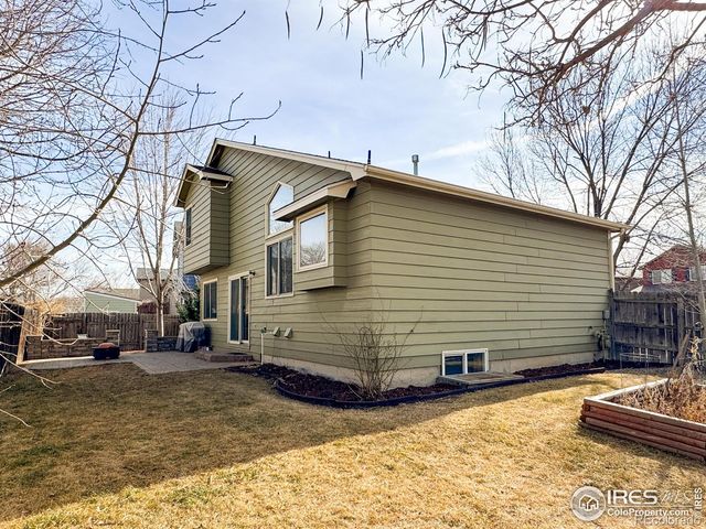 2313 Notting Hill Place, Loveland, CO 80538
