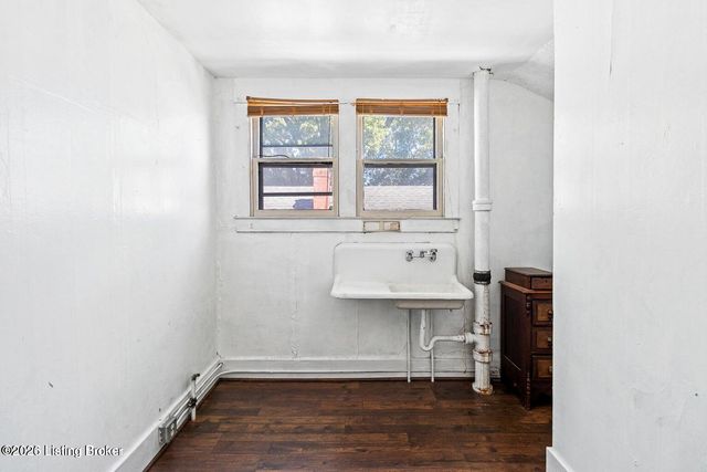 2205 Osage Ave, Louisville, KY 40210