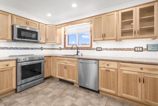 988 Hoch Road, Moore Twp, PA 18038
