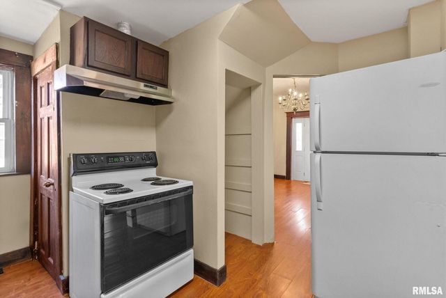 1108 ARLINGTON Avenue, Davenport, IA 52803