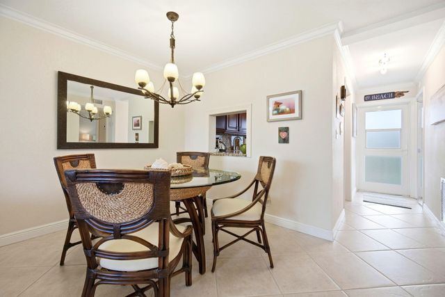 3221 NE 8th Street F305, Pompano Beach, FL 33062