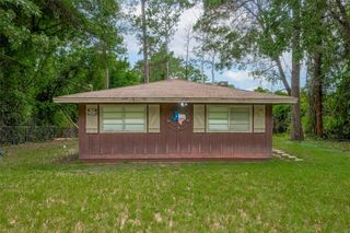 201 Ivanhoe Drive E, Woodville, TX 75979