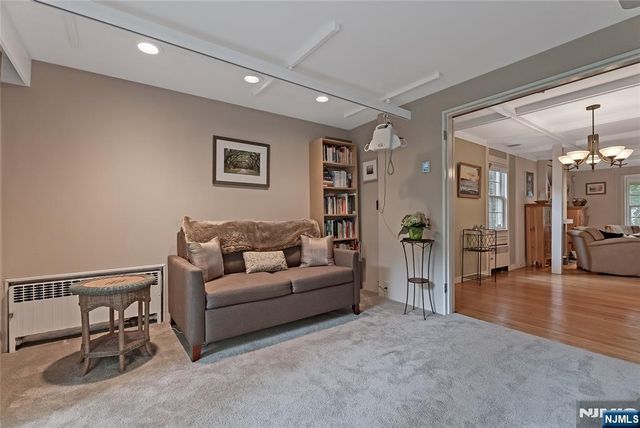 593 Ridgeland Terrace, Englewood, NJ 07631