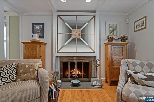 593 Ridgeland Terrace, Englewood, NJ 07631