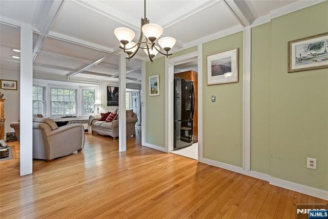 593 Ridgeland Terrace, Englewood, NJ 07631