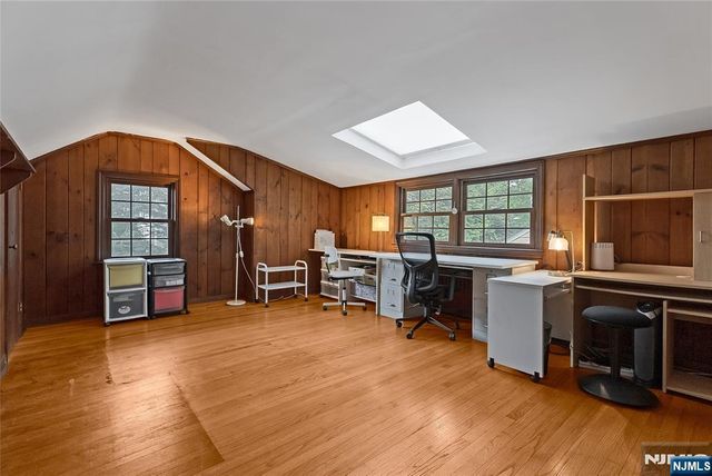 593 Ridgeland Terrace, Englewood, NJ 07631