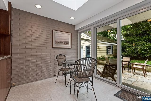 593 Ridgeland Terrace, Englewood, NJ 07631