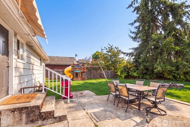 710 107th Place SW, Everett, WA 98204