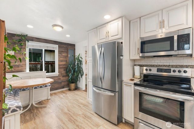 710 107th Place SW, Everett, WA 98204