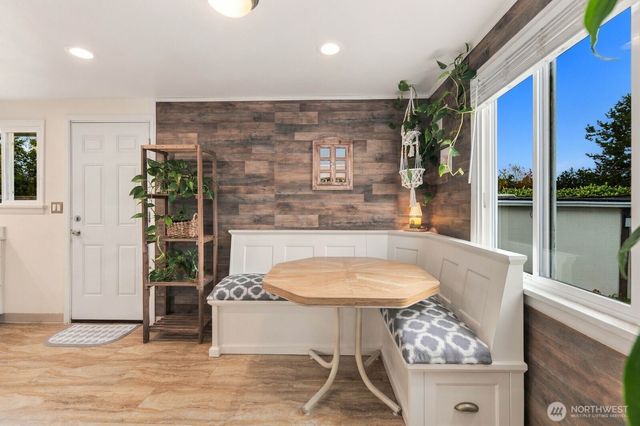 710 107th Place SW, Everett, WA 98204