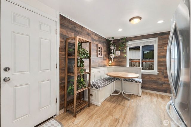 710 107th Place SW, Everett, WA 98204