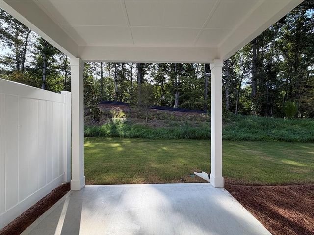 7449 Quinn Place, Flowery Branch, GA 30542