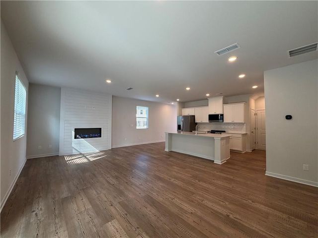 7449 Quinn Place, Flowery Branch, GA 30542