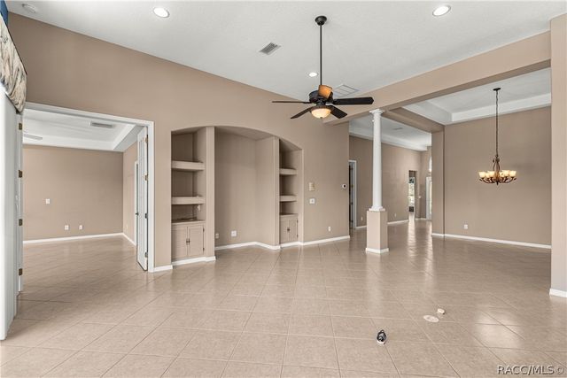 512 W Doerr Path, Hernando, FL 34442