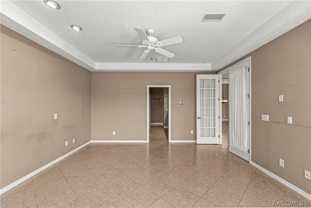 512 W Doerr Path, Hernando, FL 34442
