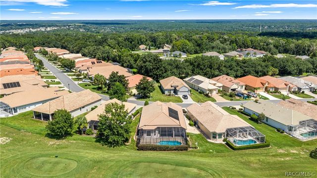512 W Doerr Path, Hernando, FL 34442