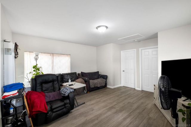 931 935 13'th St, Imperial Beach, CA 91932