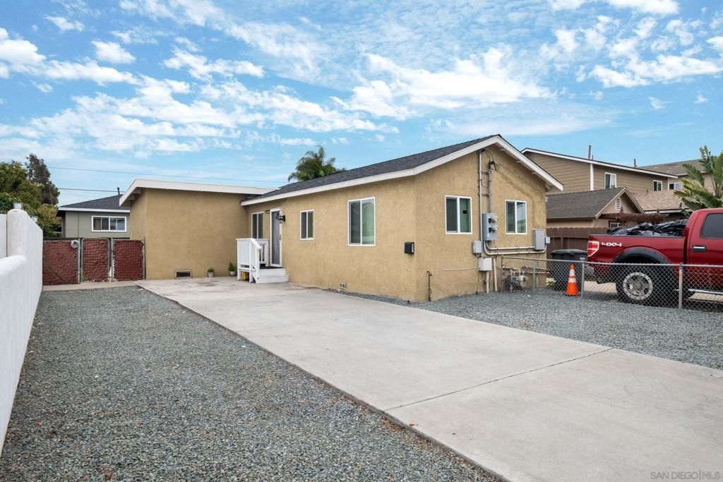 931 935 13'th St, Imperial Beach, CA 91932