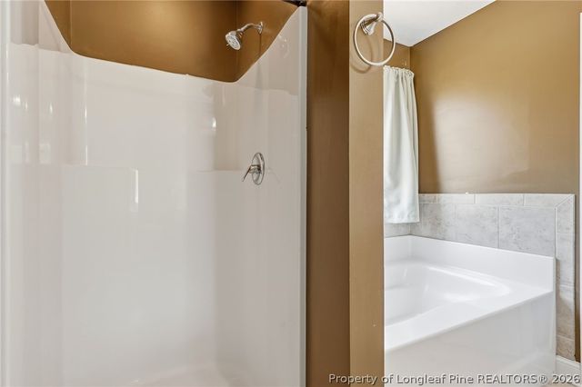 514 Old Warden Way, Hope Mills, NC 28348