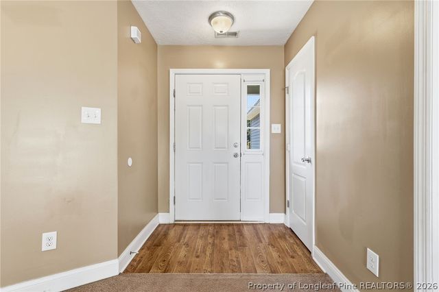 514 Old Warden Way, Hope Mills, NC 28348