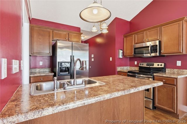514 Old Warden Way, Hope Mills, NC 28348