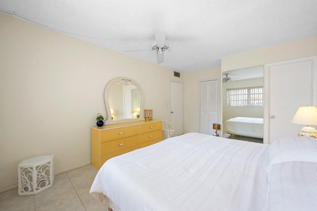 5300 Washington Street 108d, Hollywood, FL 33021