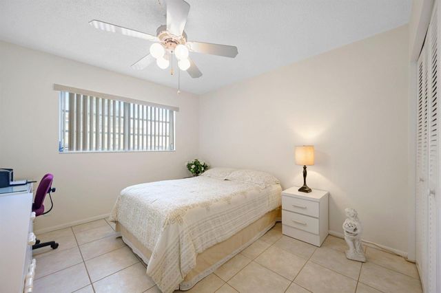 5300 Washington Street 108d, Hollywood, FL 33021