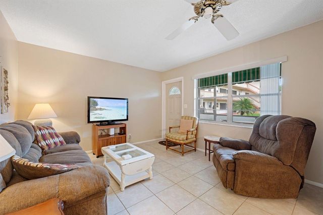 5300 Washington Street 108d, Hollywood, FL 33021