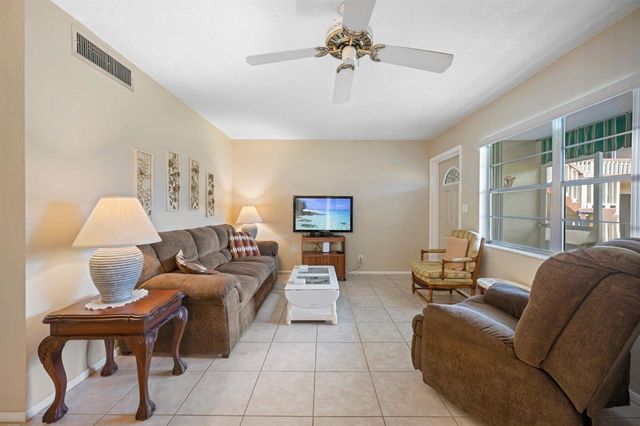 5300 Washington Street 108d, Hollywood, FL 33021