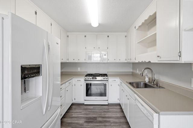 504 E Pine Forest Drive, Lynn Haven, FL 32444