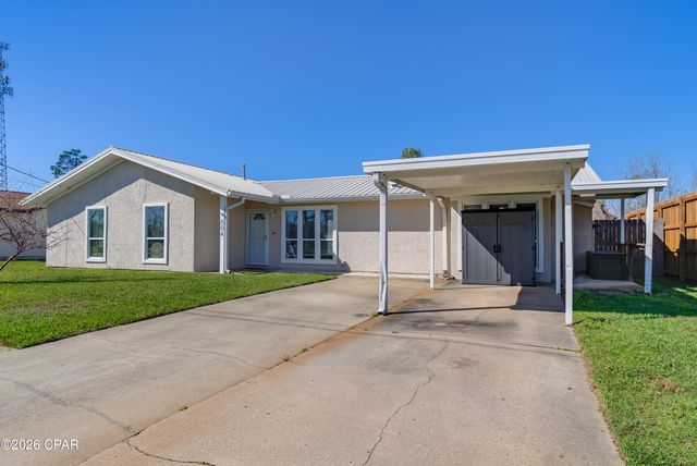 504 E Pine Forest Drive, Lynn Haven, FL 32444