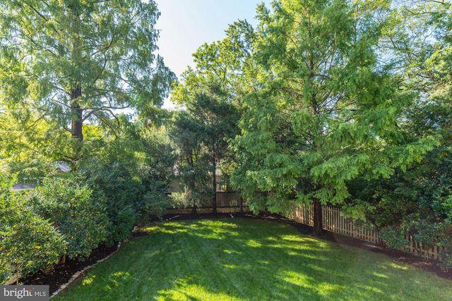 5113 NEWPORT AVE, Bethesda, MD 20816