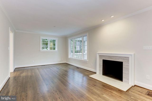 5113 NEWPORT AVE, Bethesda, MD 20816