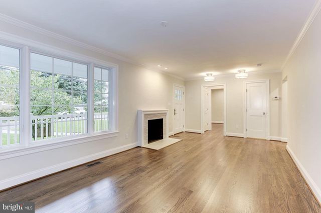 5113 NEWPORT AVE, Bethesda, MD 20816