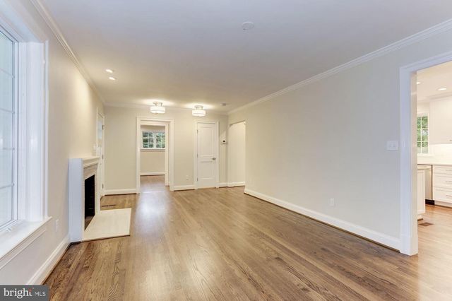 5113 NEWPORT AVE, Bethesda, MD 20816