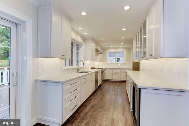 5113 NEWPORT AVE, Bethesda, MD 20816