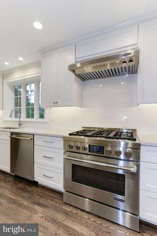 5113 NEWPORT AVE, Bethesda, MD 20816