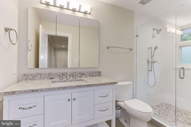 5113 NEWPORT AVE, Bethesda, MD 20816