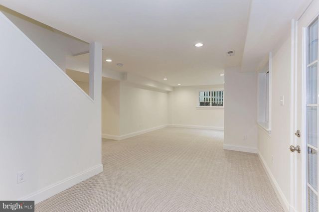 5113 NEWPORT AVE, Bethesda, MD 20816