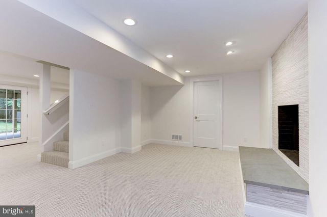 5113 NEWPORT AVE, Bethesda, MD 20816